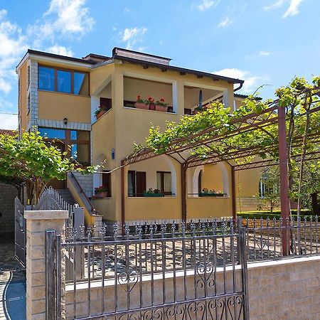 Apartment Korelic Green Garden Poreč Buitenkant foto