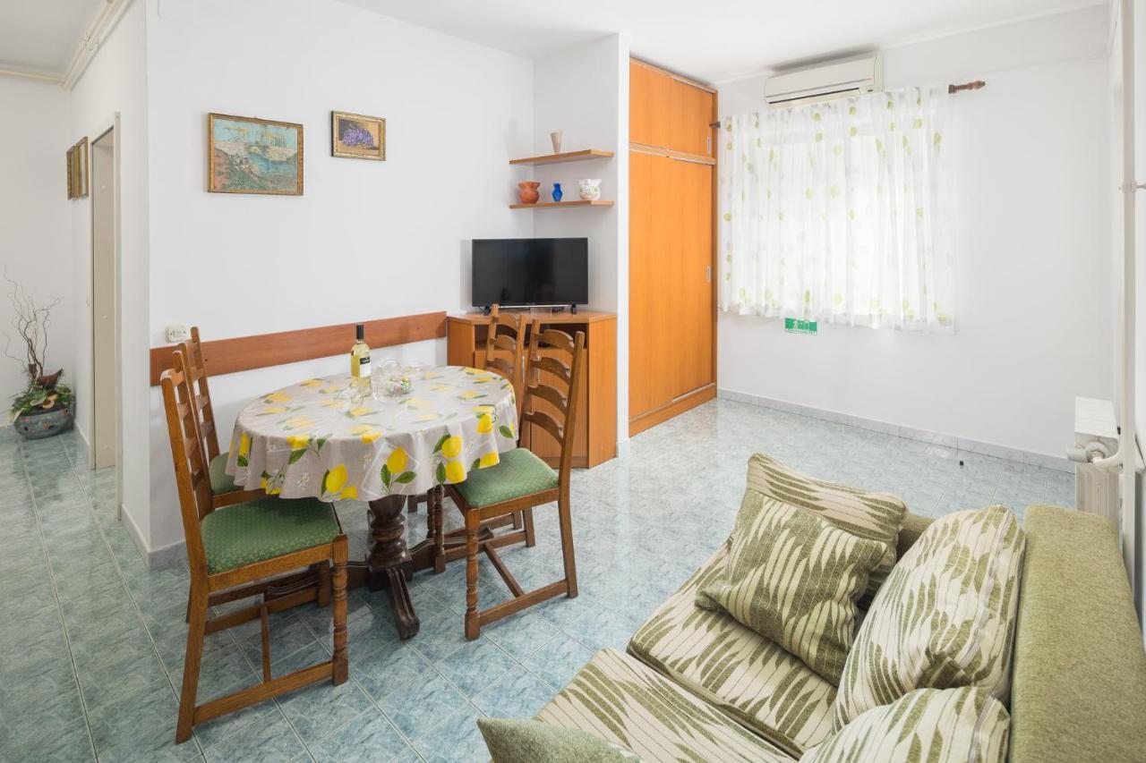 Apartment Korelic Green Garden Poreč Buitenkant foto