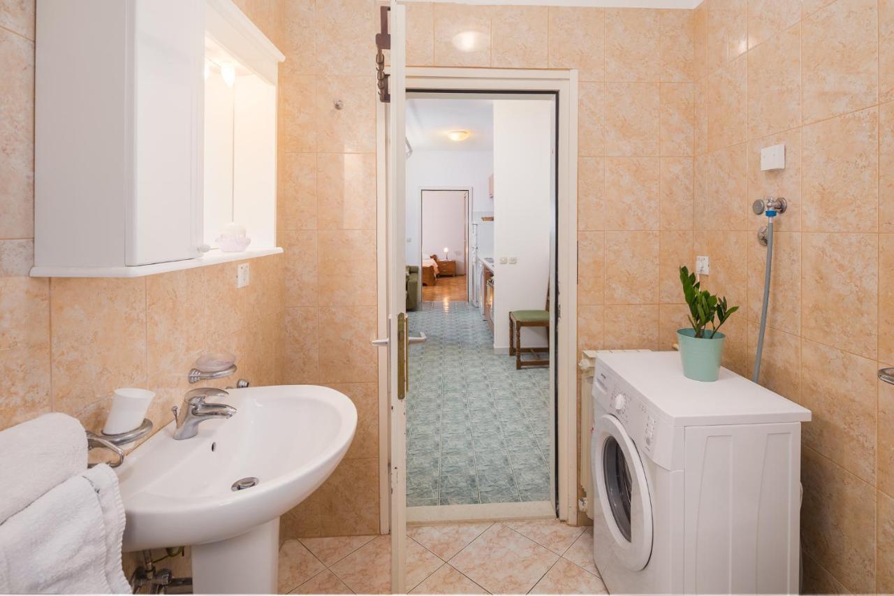 Apartment Korelic Green Garden Poreč Buitenkant foto