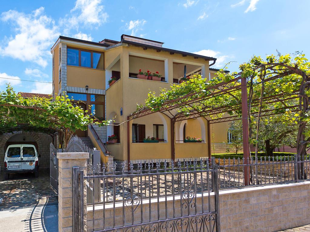 Apartment Korelic Green Garden Poreč Buitenkant foto