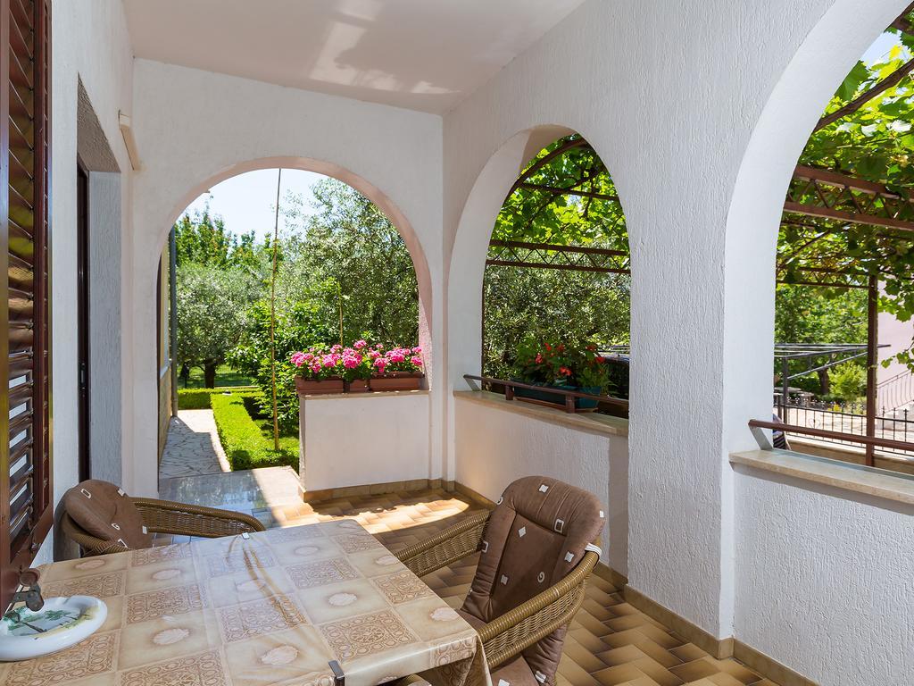 Apartment Korelic Green Garden Poreč Buitenkant foto