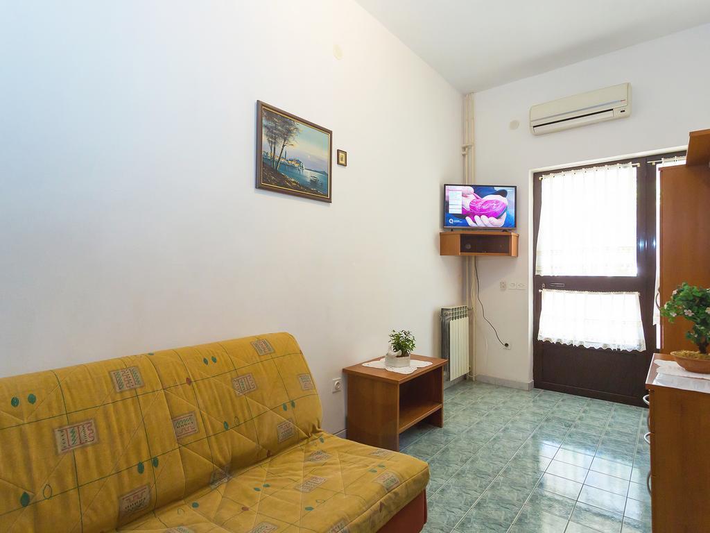 Apartment Korelic Green Garden Poreč Buitenkant foto